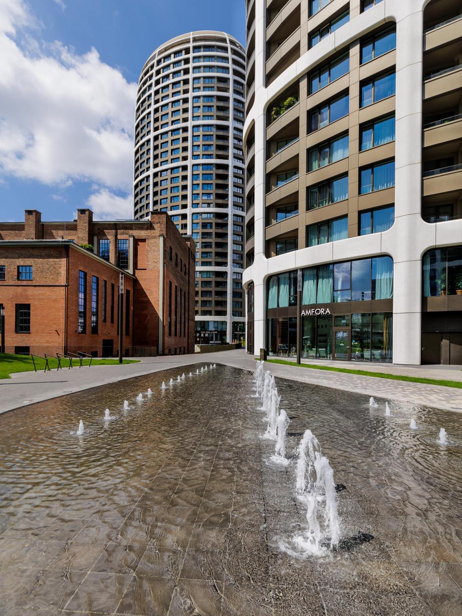 Sky Park 1 - Luxurious #Instaworthy Apartment In Downtown City Center With Included Parking, Best Address In Town Pressburg Exterior foto